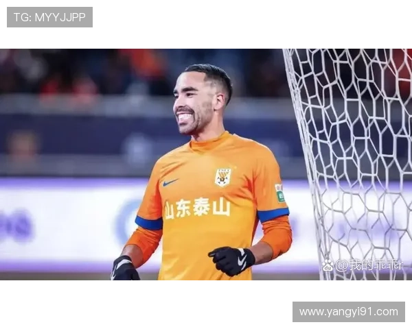 德尔加多错失反击机会被替换下场情绪低落引发关注